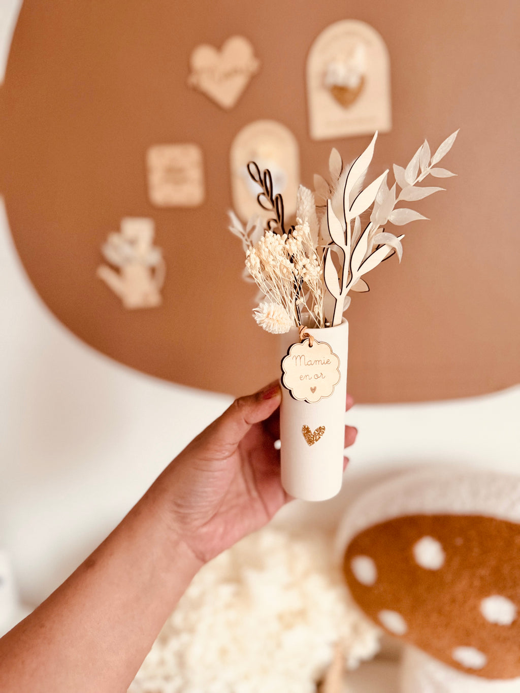 Bouquet bois et fleurs sechees, vase en terre cuite